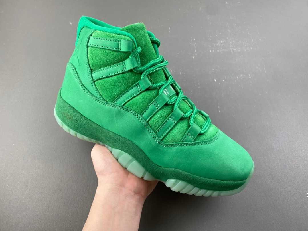 Air Jordan 11 “Green Screen” IQ5700-900