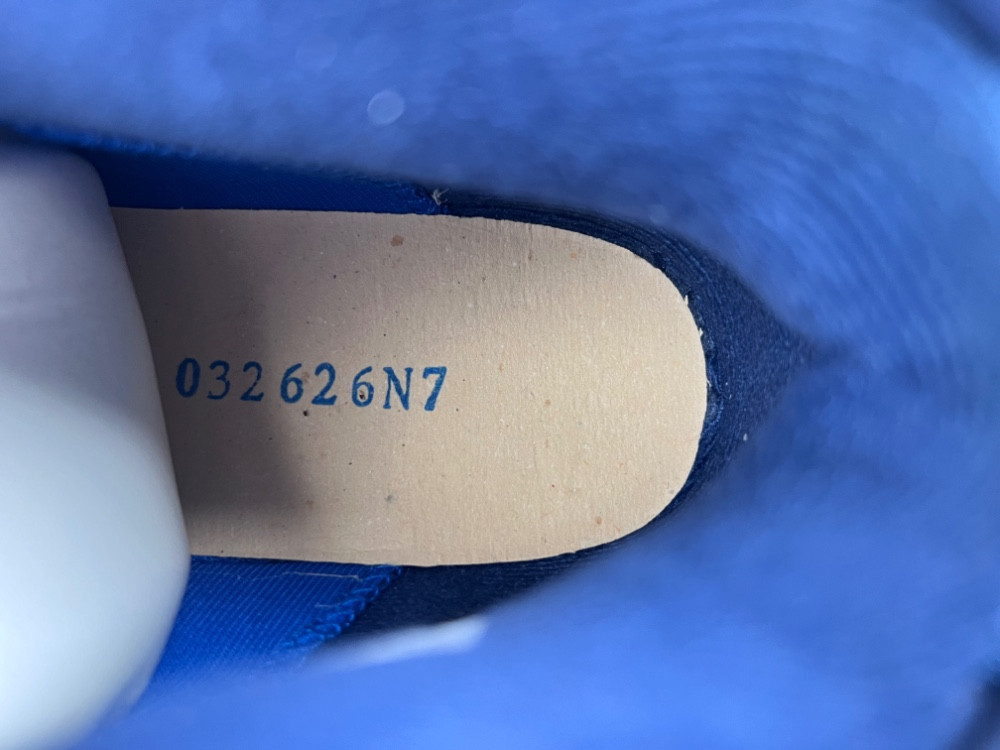 Jordan 6 Retro Awake NY Midnight Navy IQ5706-400
