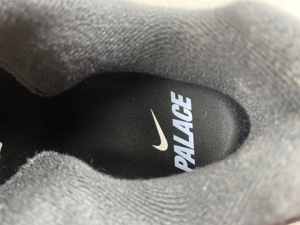 Palace x Nike Air Max 95 Big Bubble IQ7708-095