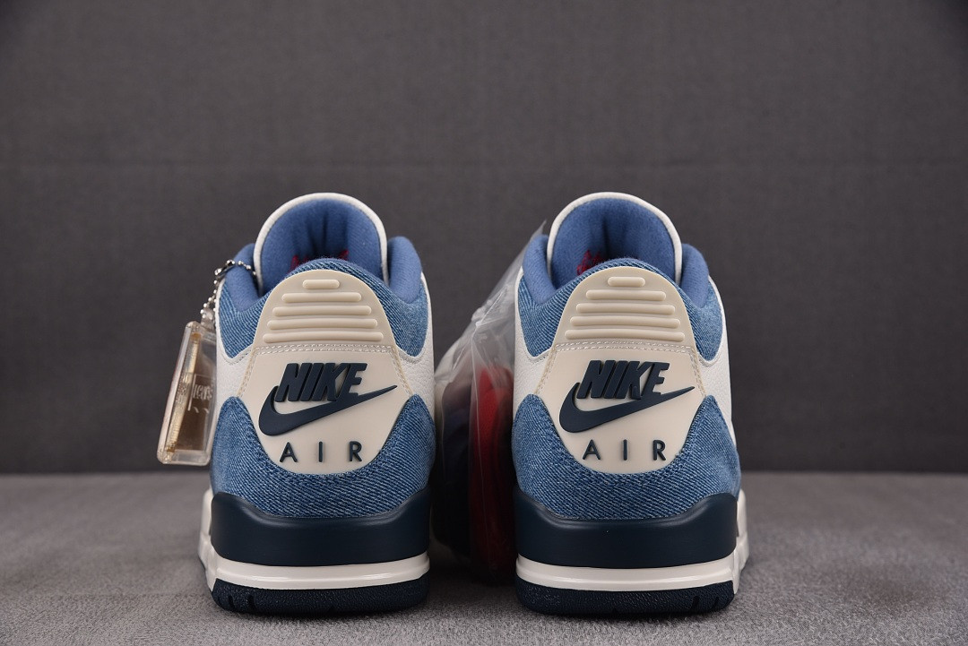 Jordan 3 Retro Levi