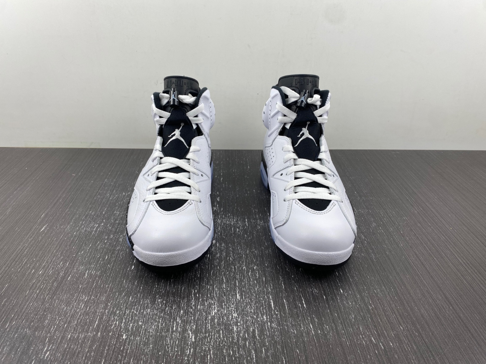 Air Jordan 6 "Reverse Oreo" CT8529-112