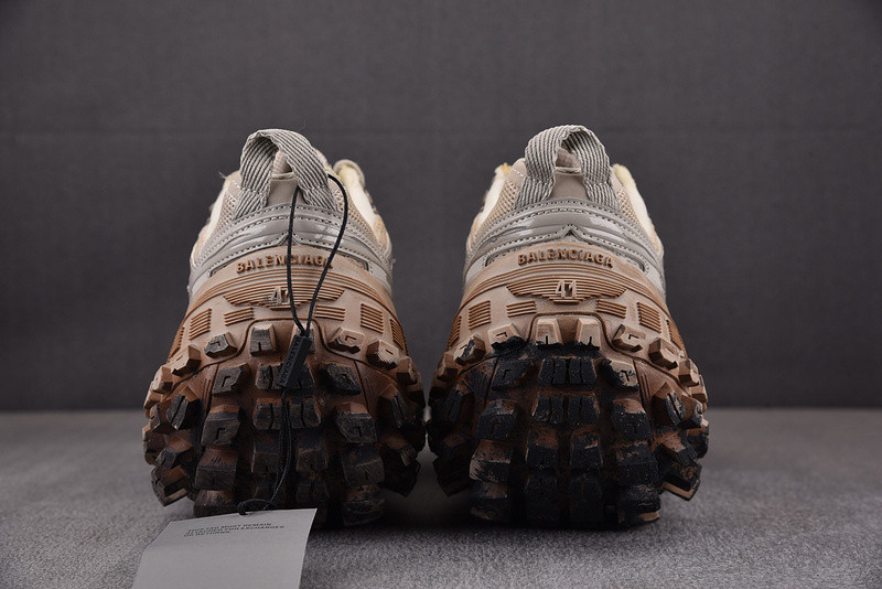 Ba*len*cia*ga bouncer chunky-sole sneakers