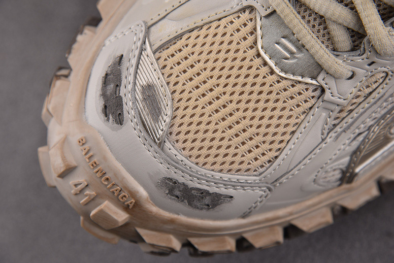 Ba*len*cia*ga bouncer chunky-sole sneakers