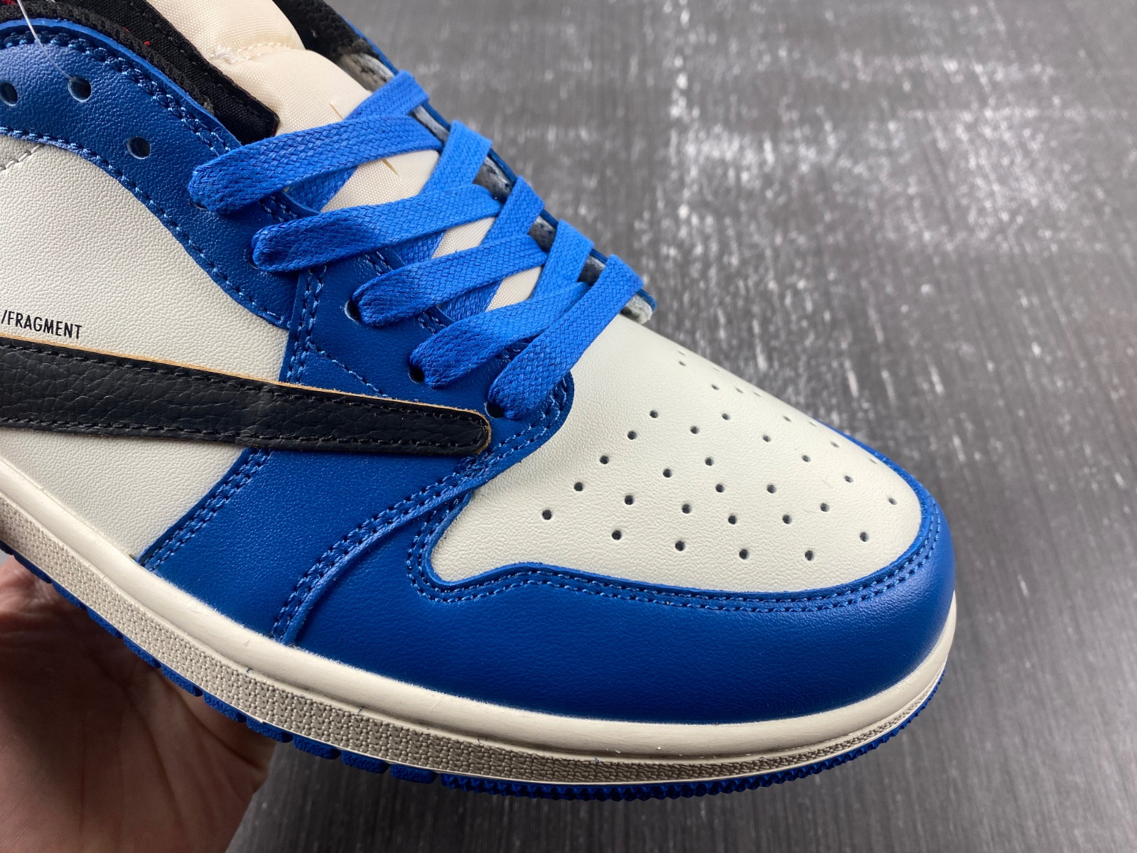 Travis Scott x Air Jordan 1 Low x Fragment DM7866-888