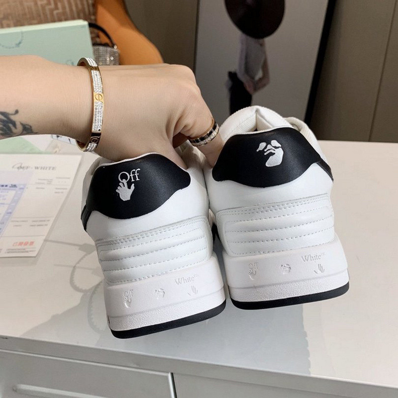 Off-White c/o Virgil Abloh