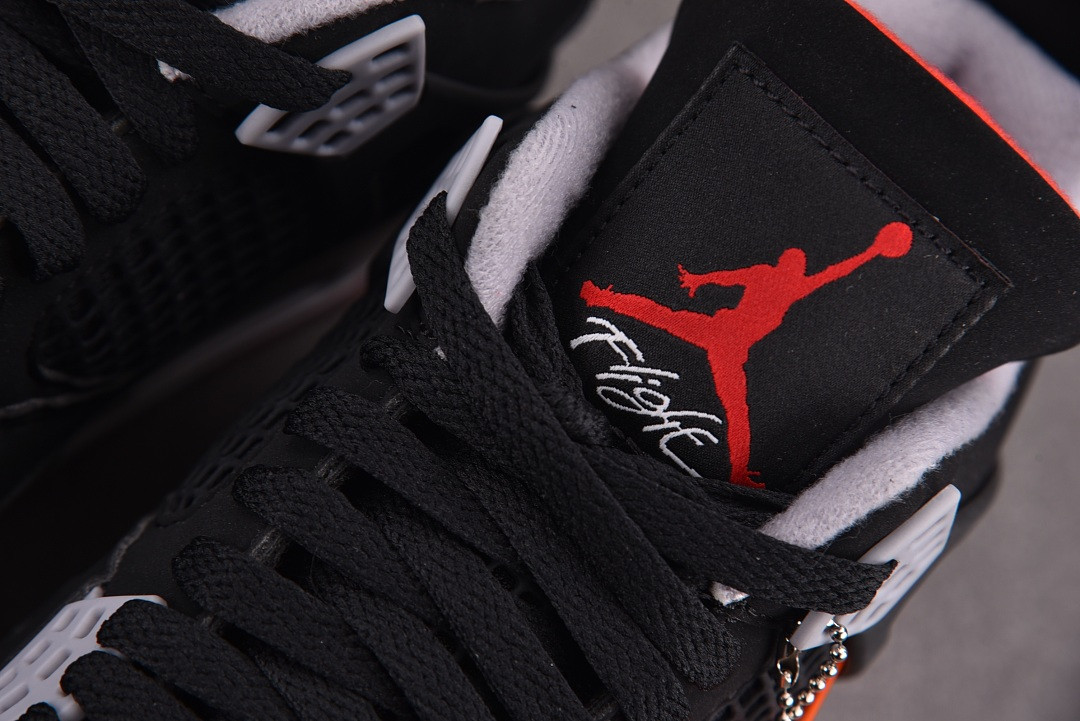 Air Jordan 4 Retro OG 
