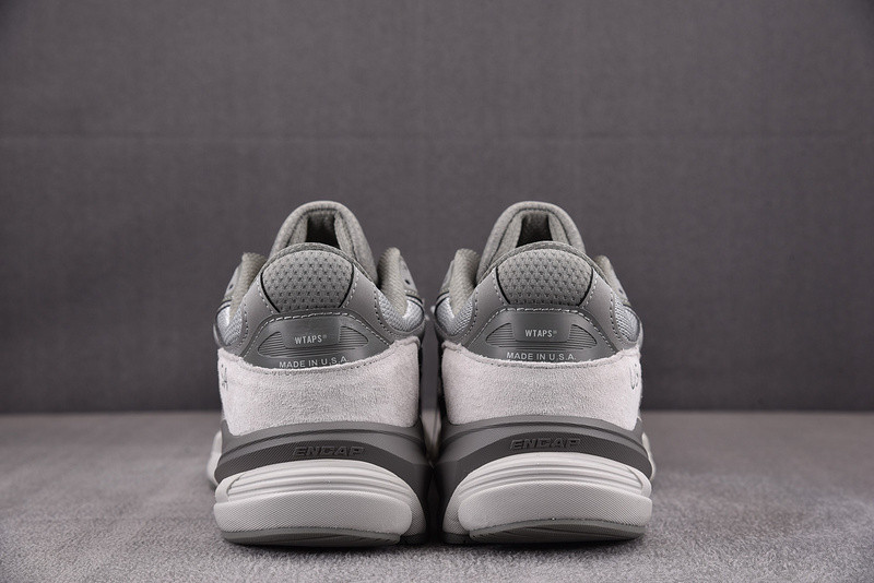 WTAPS x NEW BALANCE 990V6 / M990WT6