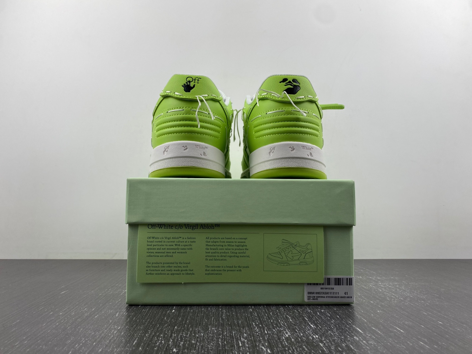 Off-White c/o Virgil Abloh