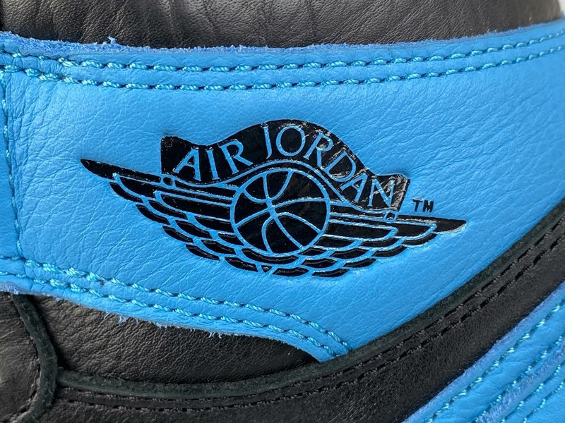 Air Jordan 1 High WMNS UNC Chicago CD0461-046