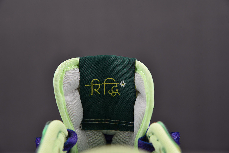 Jordan 1 Retro Low OG Doernbecher (2023) - FD9665-351