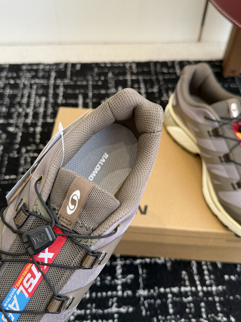 Salomon XT-4 OG Sneakers