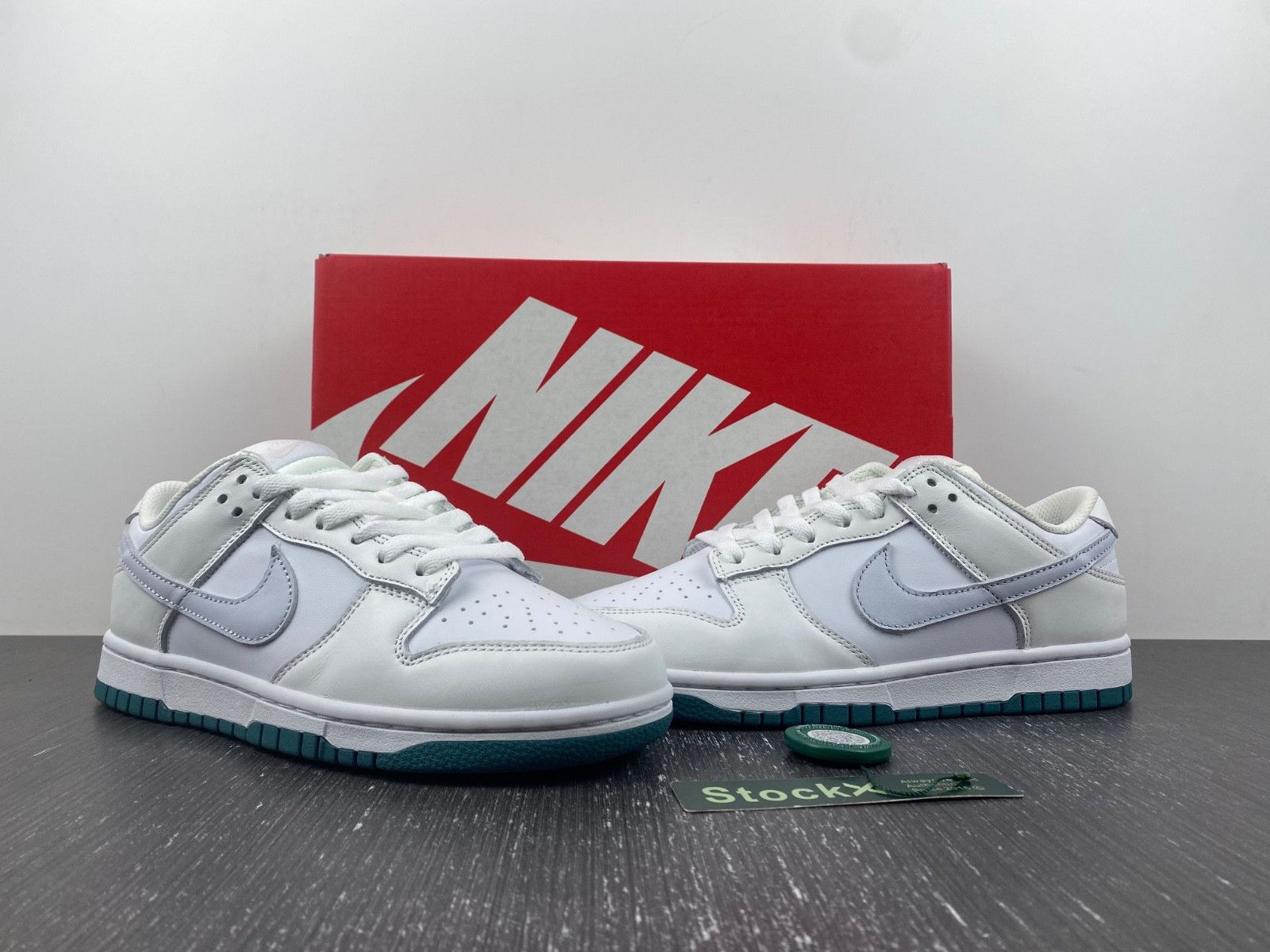 Nike Dunk Low GS White Green Grey FD9911-101