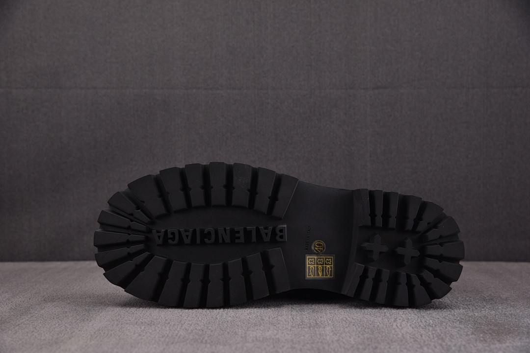 Ba1en*iaga boots