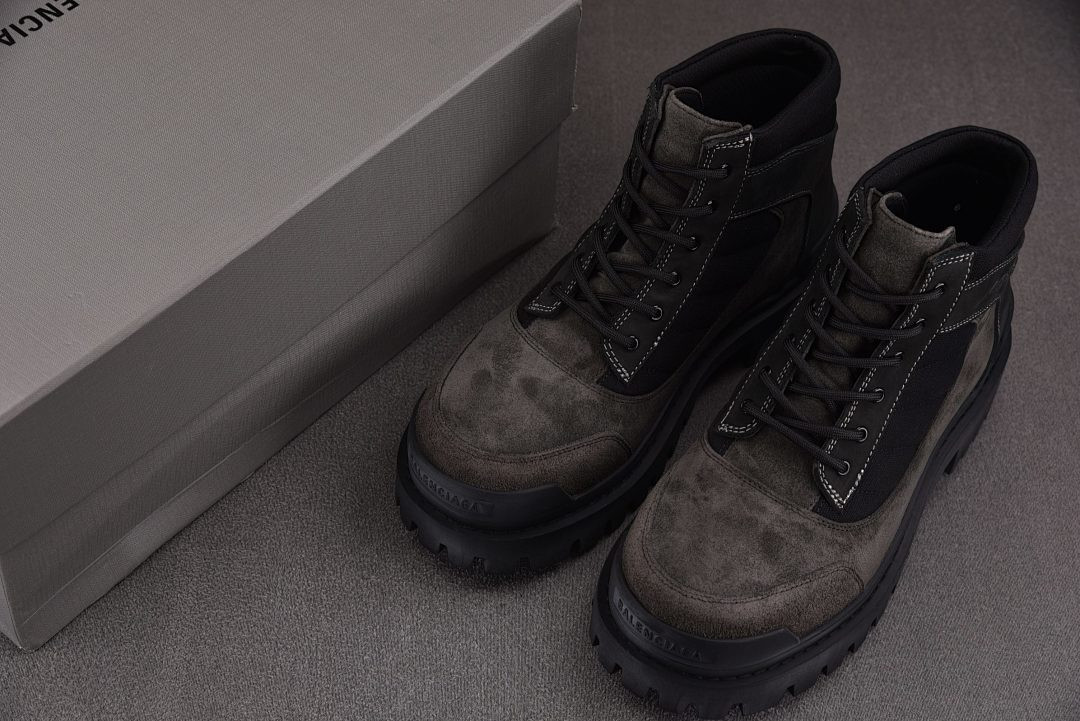 Ba1en*iaga boots