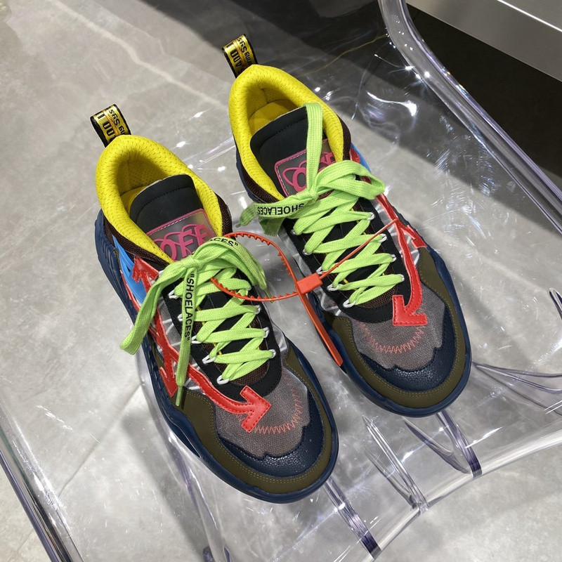 OW C/O ODSY-1000 SPORTS SHOES