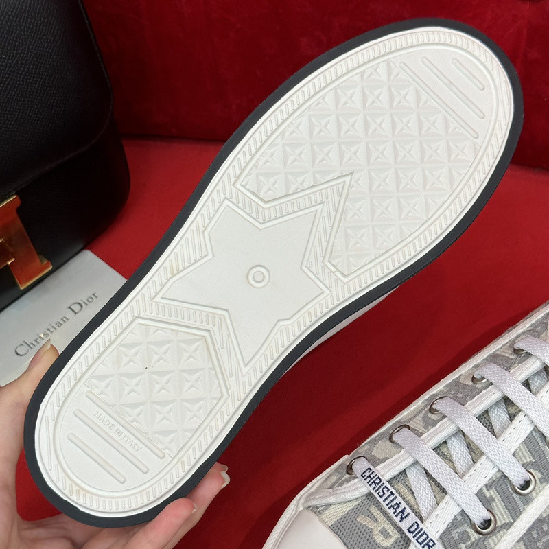 B23 OBLIQUE LOW SNEAKERS