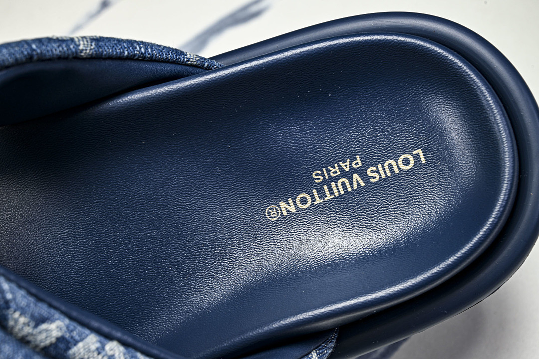 LOU1_TON SLIPPERS