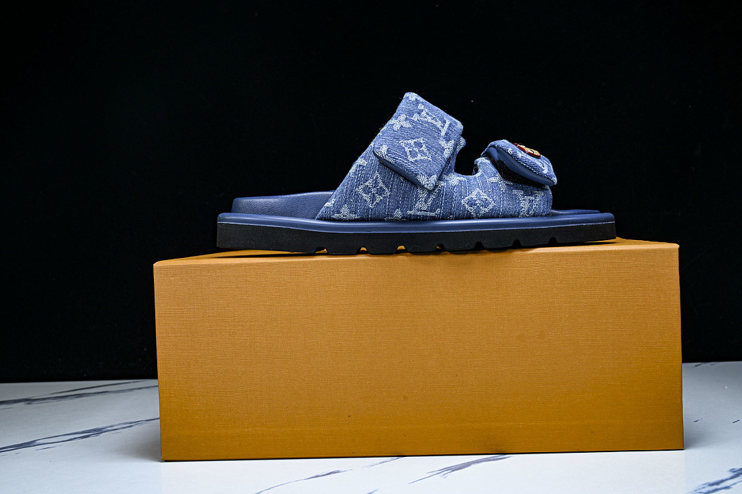 LOU1_TON SLIPPERS