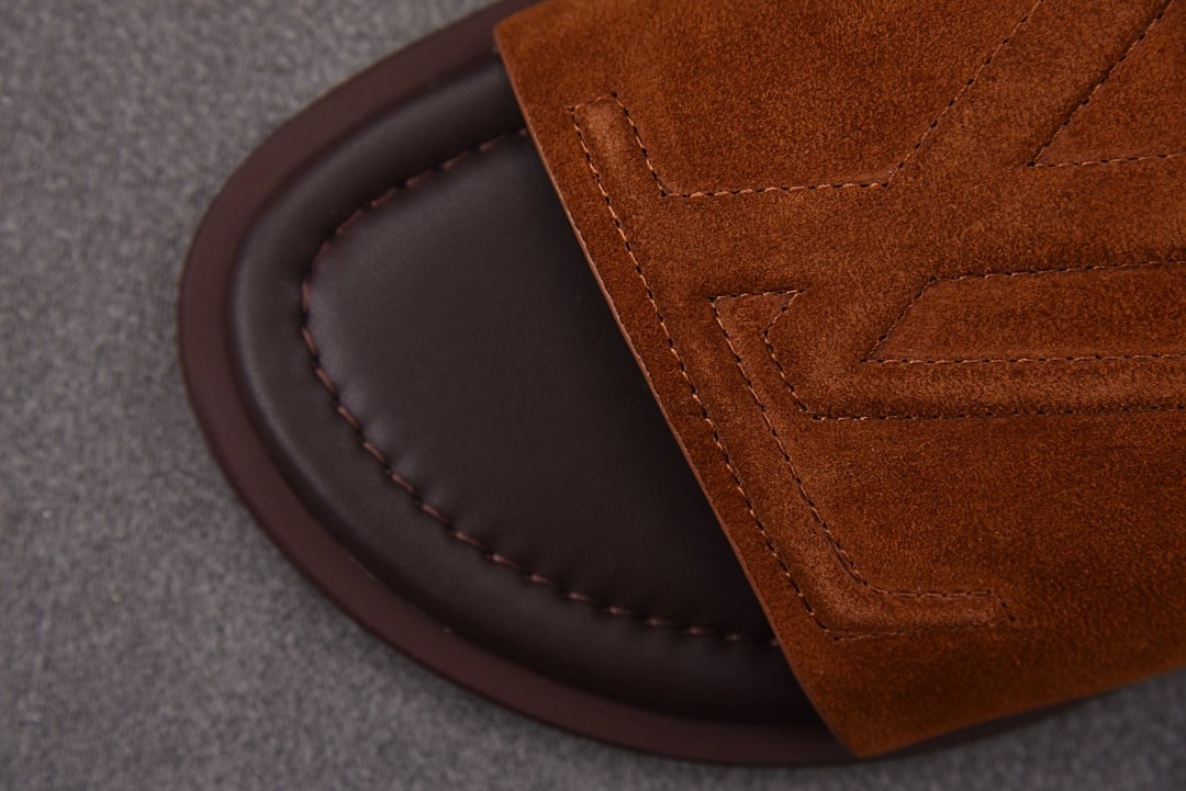 LOU1_TON SLIPPERS