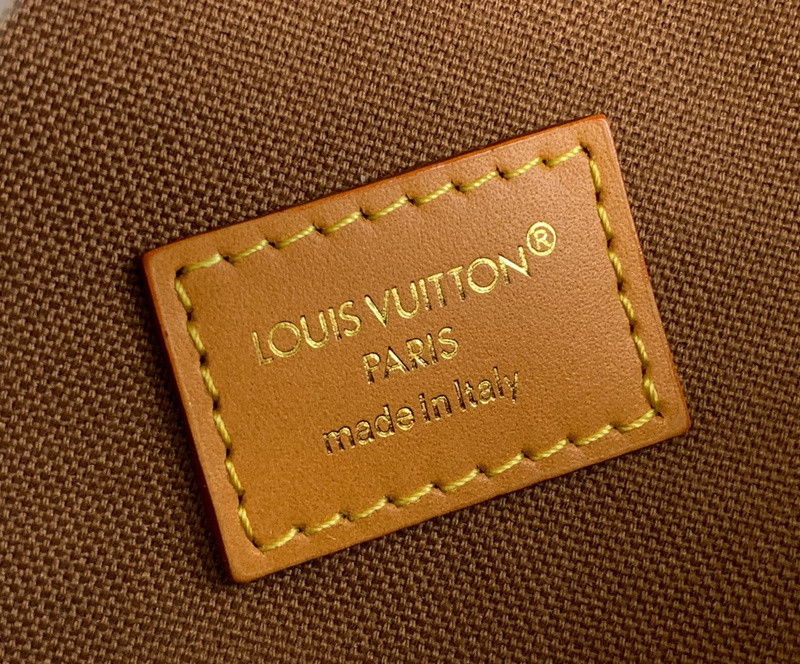 l0vis Vvtt0n rush bumbag-30*15*8cm