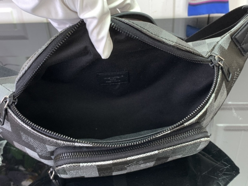 L0vis Vvtt0n Rush Bumbag