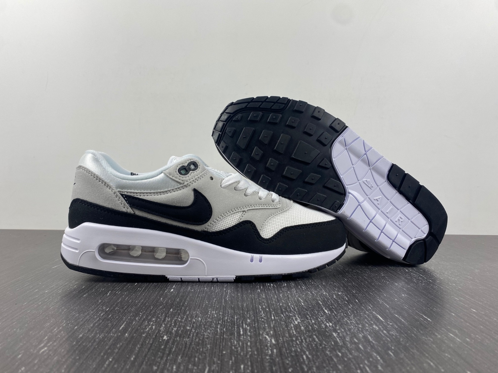 Nike Air Max 1 Golf "White/Black" DV1403-110