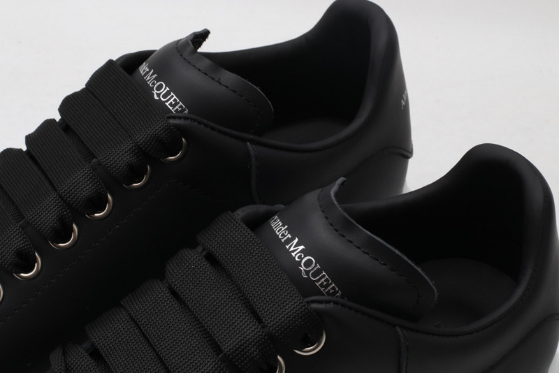 a1exa*der Mcqv*en sneaker