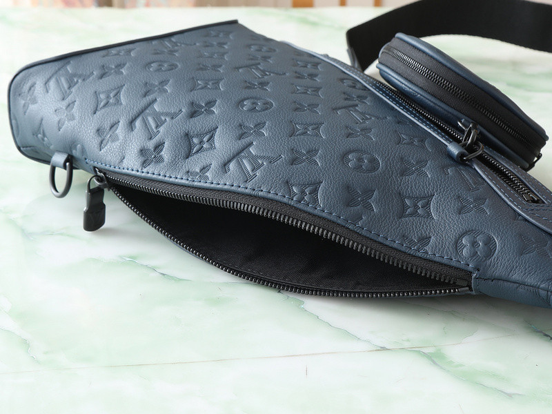 LV Duo Slingbag Monogram Shadow