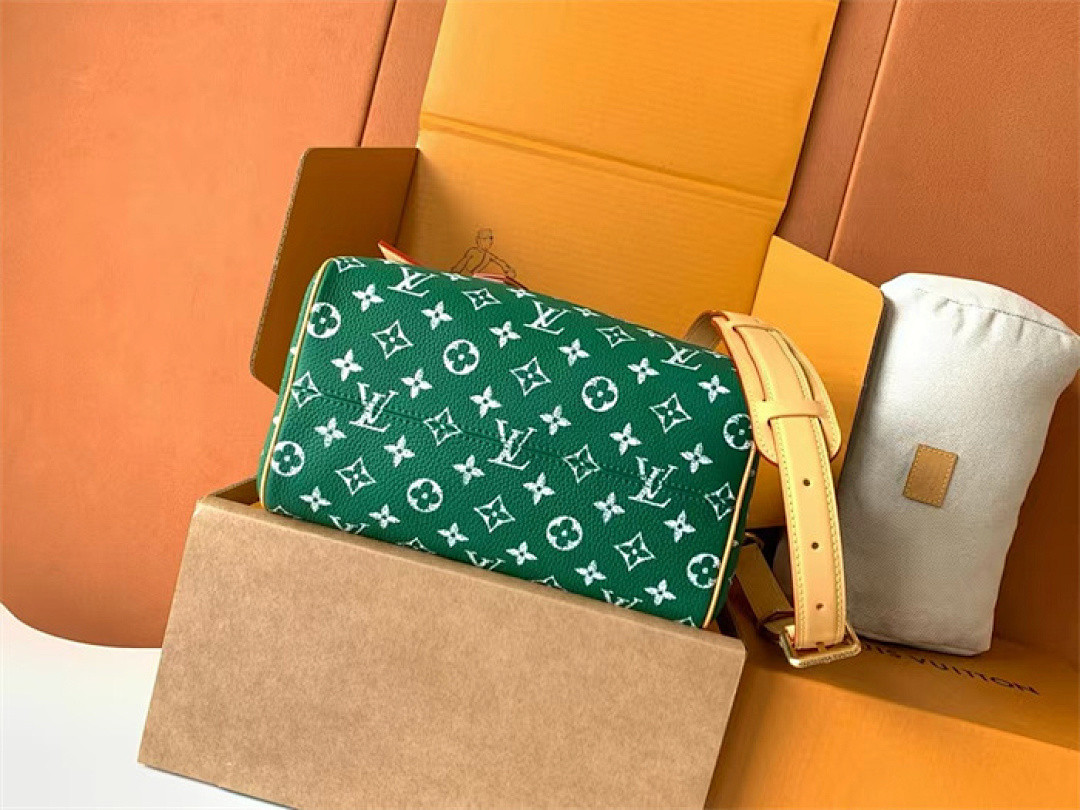 LV Speedy P9 Bandoulière 25 M24423