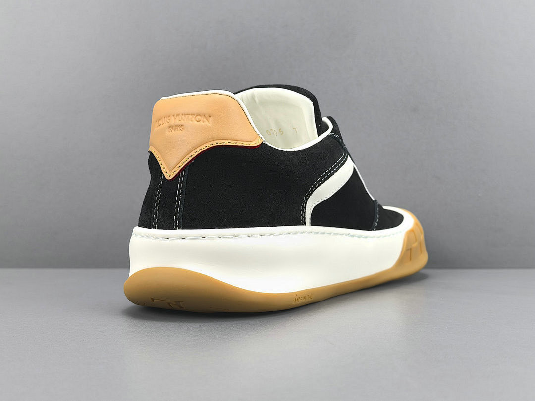 LV Tilted Sneaker （BLACK)