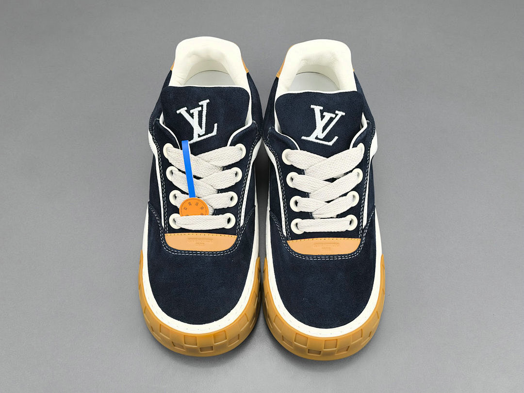 LV Tilted Sneaker（NAVY BLUE)