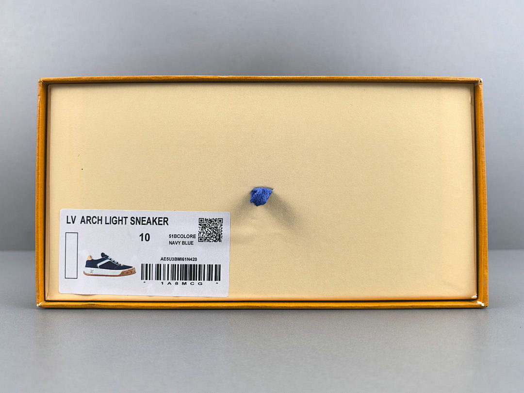 LV Tilted Sneaker（NAVY BLUE)