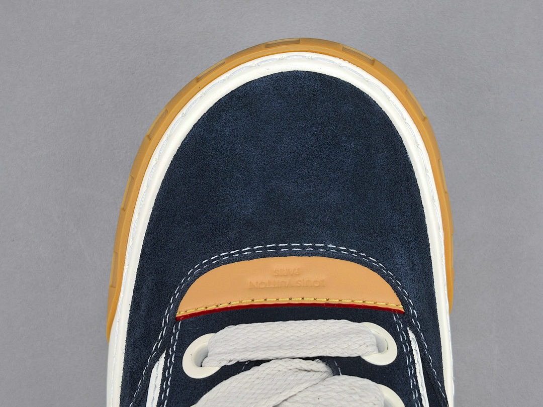 LV Tilted Sneaker（NAVY BLUE)