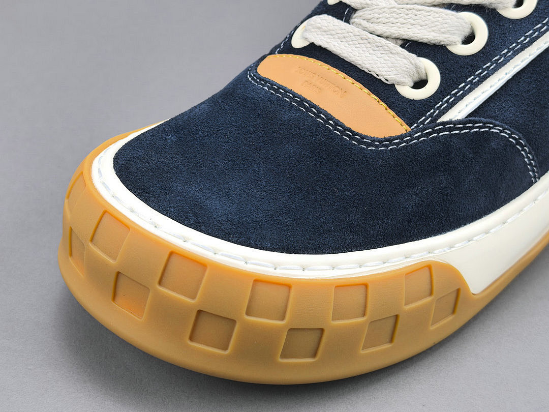 LV Tilted Sneaker（NAVY BLUE)