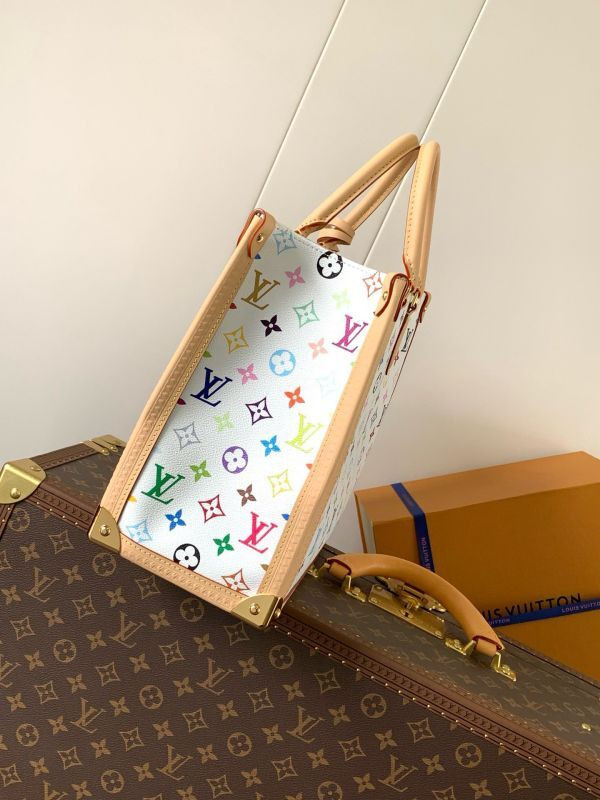 l0vis Vvtt0n onthego