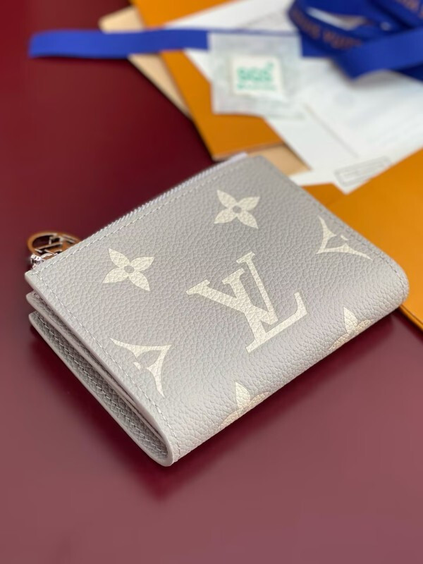 Lisa Wallet Bicolor Monogram Empreinte Leather