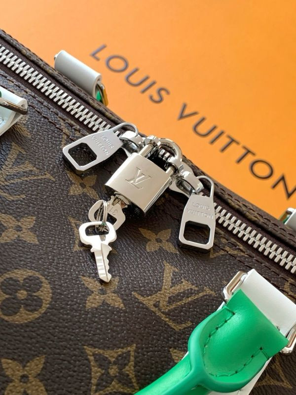 1V Keepall BAG