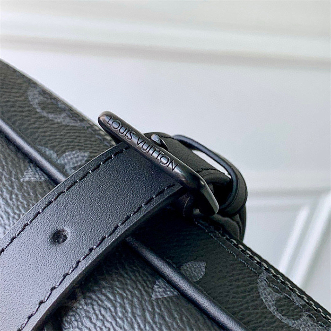 L0vis Vvtt0n Wearable Wallet Crossbody Bag M14253