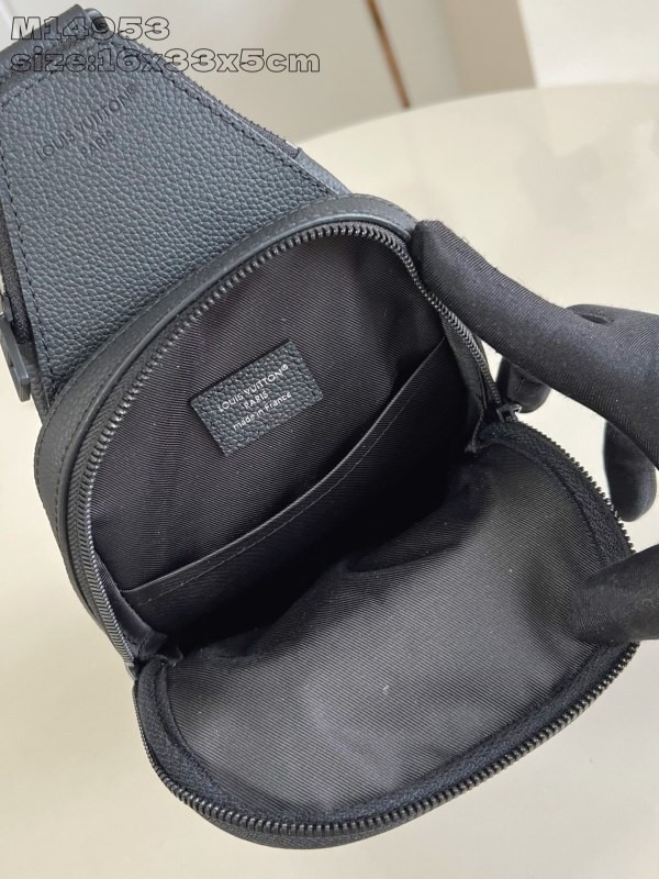 LV Avenue Slingbag Damier Graphite Canvas