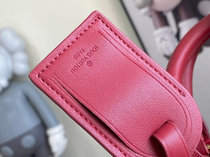 1V Keepall BAG