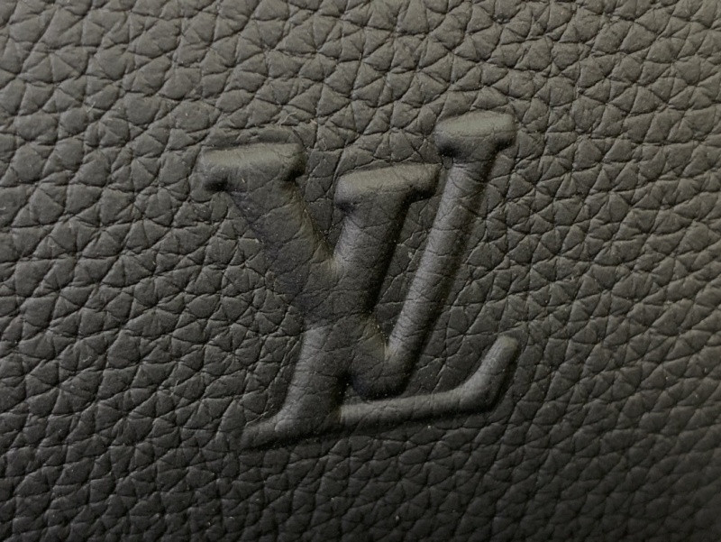 1V Keepall BAG