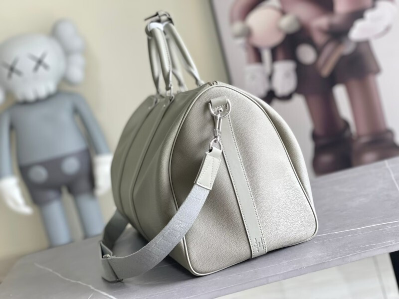 1V Keepall BAG