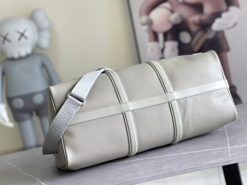 1V Keepall BAG
