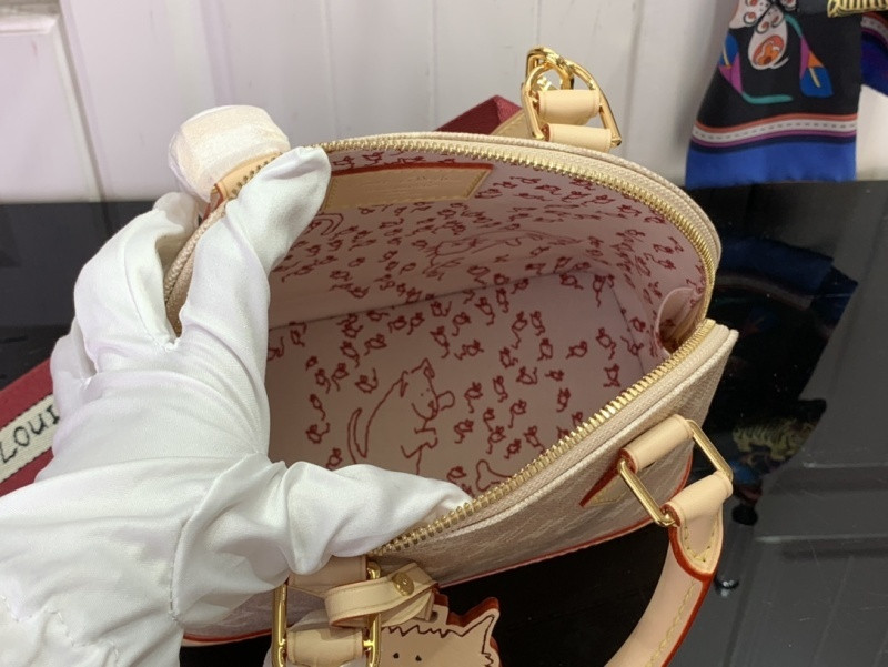 LV ALMA BB