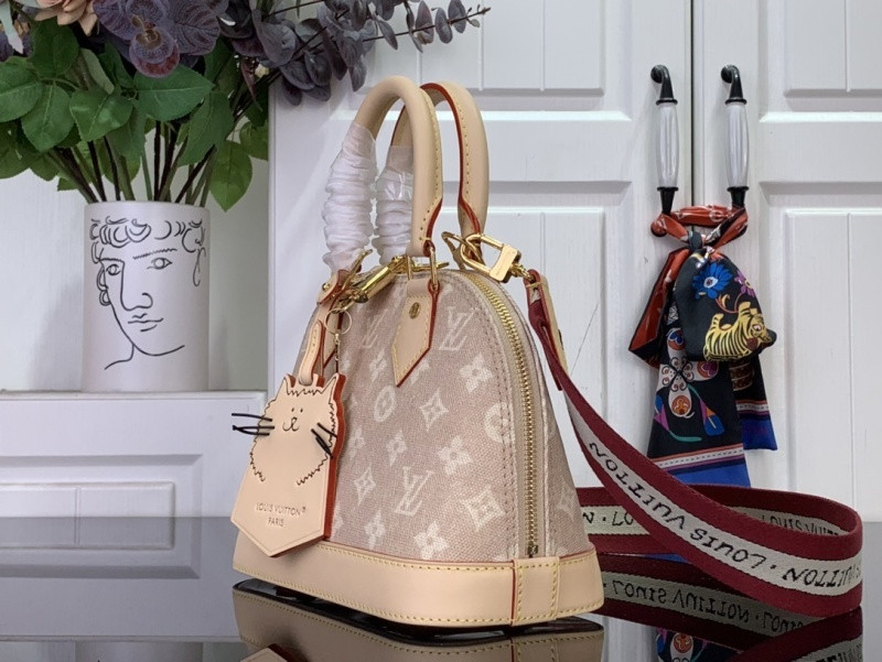 LV ALMA BB