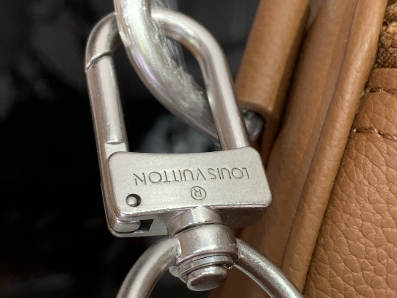 1V Keepall BAG