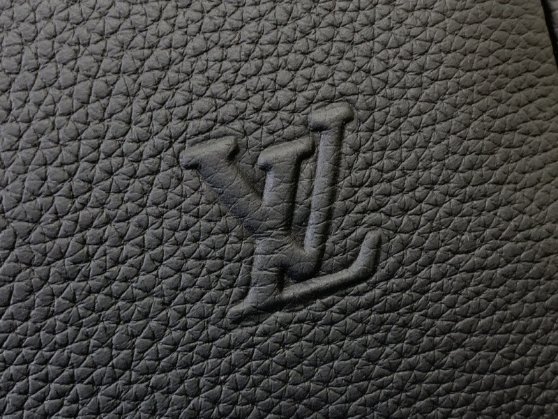 1V Keepall BAG