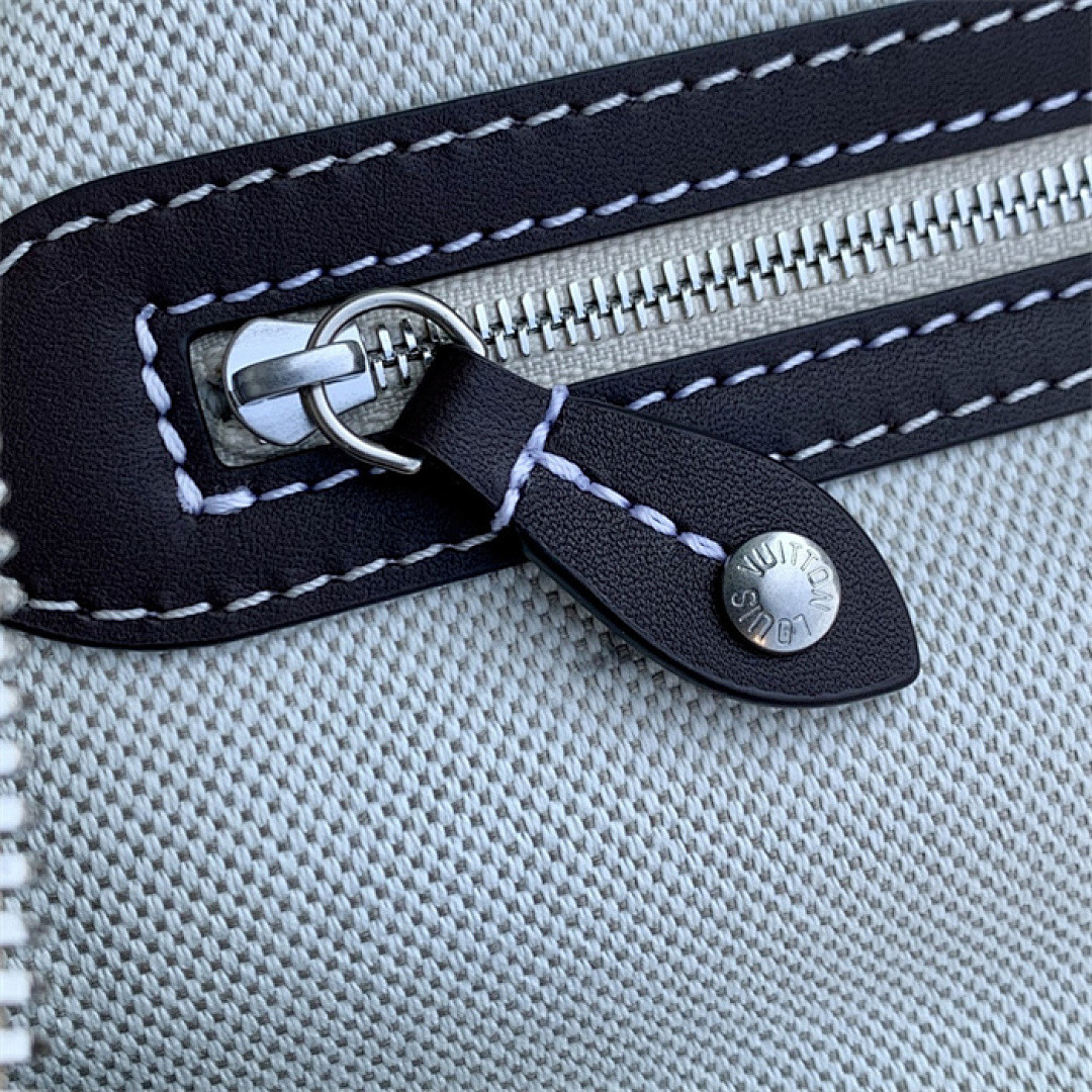 1V Keepall BAG