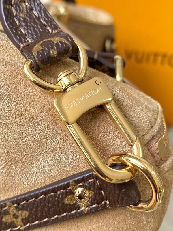 l0vis Vvtt0n express travel