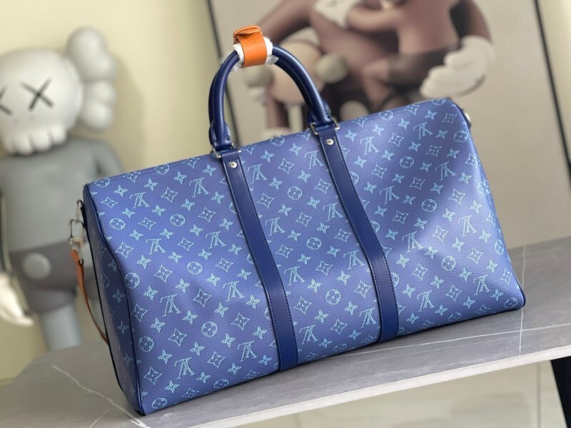 1V Keepall BAG